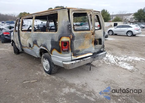 2008 Ford E-350 Super Duty Xl/Xlt z USA, uszkodzony, nr VIN 1FBNE31L78DB00588